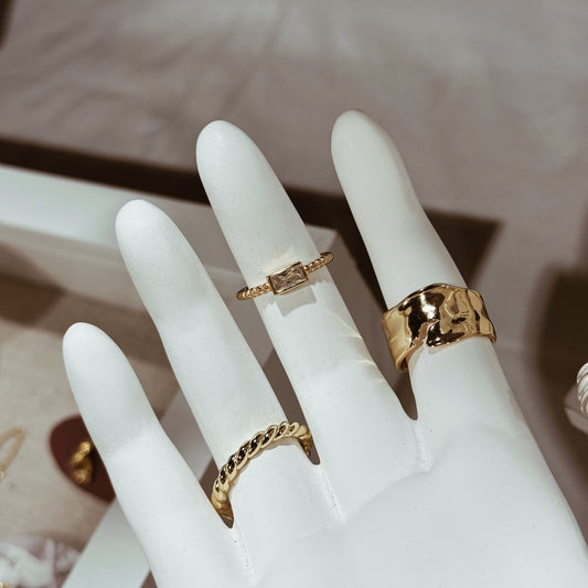 Why Gold Jewelry Is the Style MVP of 2025