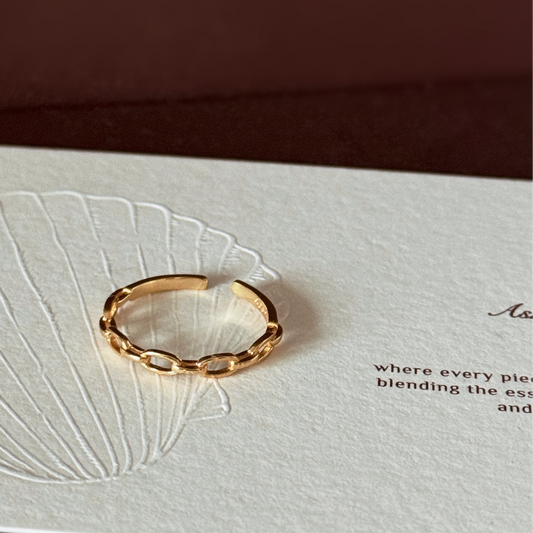 LIATH Narrow Chain Ring - ASH MOLLIE STUDIO