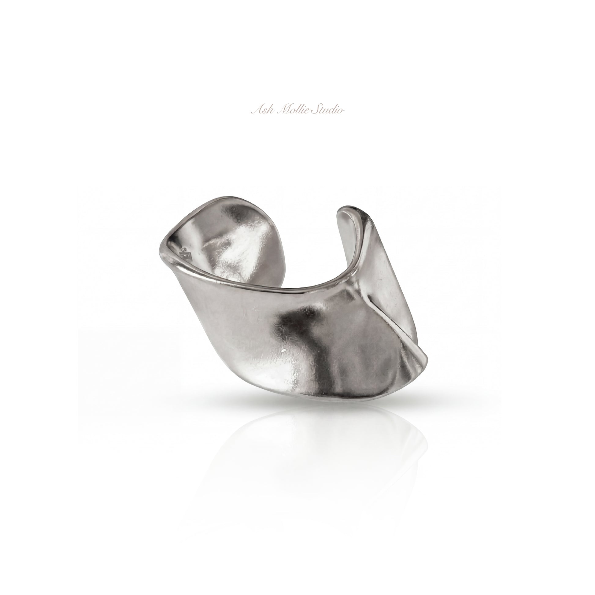 KHALEESI Chunky Gold Ear Cuff – Bold Minimalist Statement No Piercing Jewelry | Ash Mollie Studio - ASH MOLLIE STUDIO
