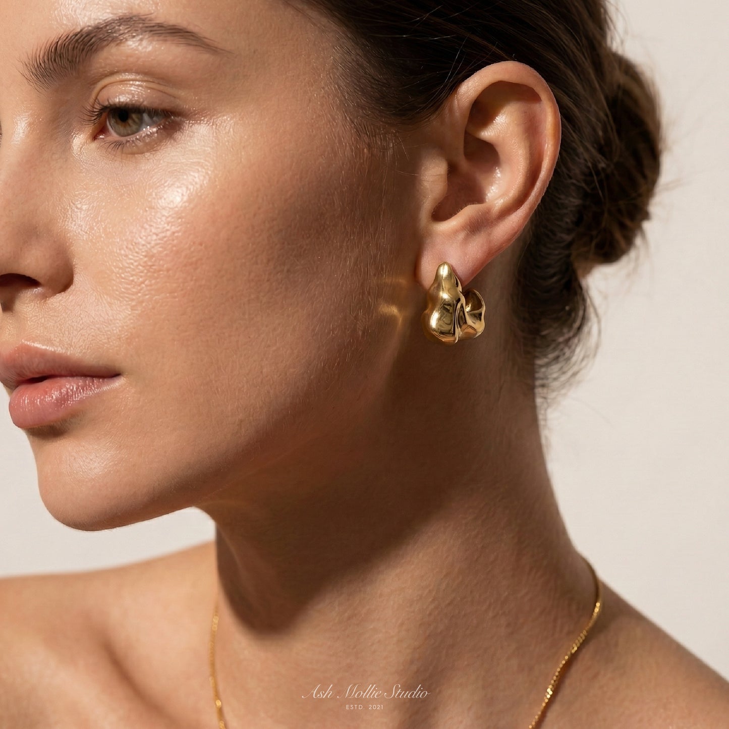 DEVI Uneven Wavy Earrings - ASH MOLLIE STUDIO