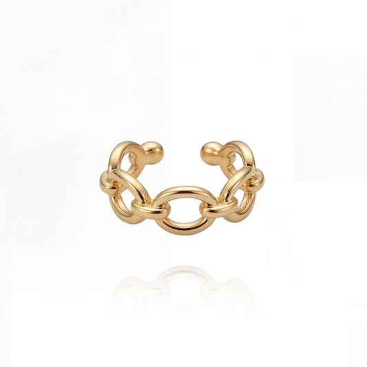 ELARA Gold Chain Ear Cuff – Dainty Minimalist No Piercing Chain Jewelry | Ash Mollie Studio - ASH MOLLIE STUDIO