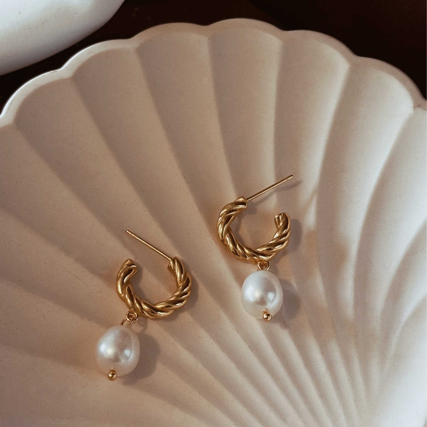 FRANCESCA Pearl & Hoop Earrings - ASH MOLLIE STUDIO