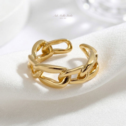 DENA Gold Chain Link Ring for Women – Uneven Minimalist Statement Adjustable Open Ring | Ash Mollie Studio - ASH MOLLIE STUDIO
