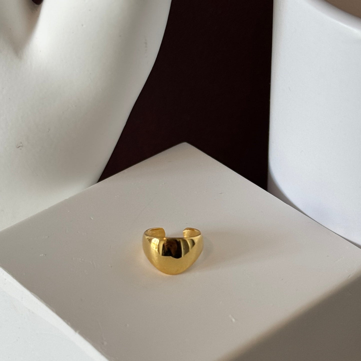 AGNES Glossy ear cuff - ASH MOLLIE STUDIO