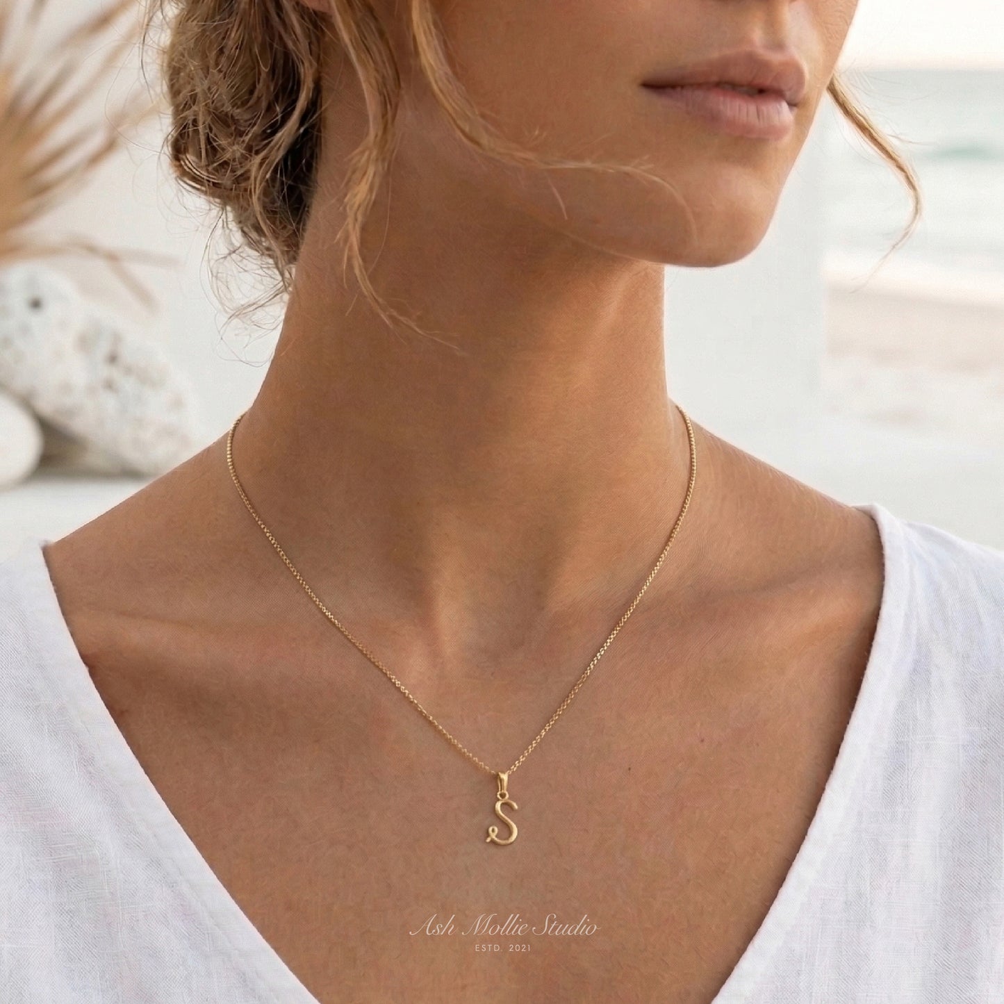 Gold Initial Necklace S for Women – Minimalist Dainty Letter Pendant Gift - ASH MOLLIE STUDIO