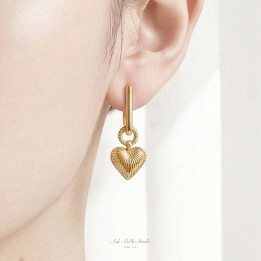 EMIE Heart Drop Earrings – Gold Dainty Romantic Earrings for Women | Ash Mollie Studio