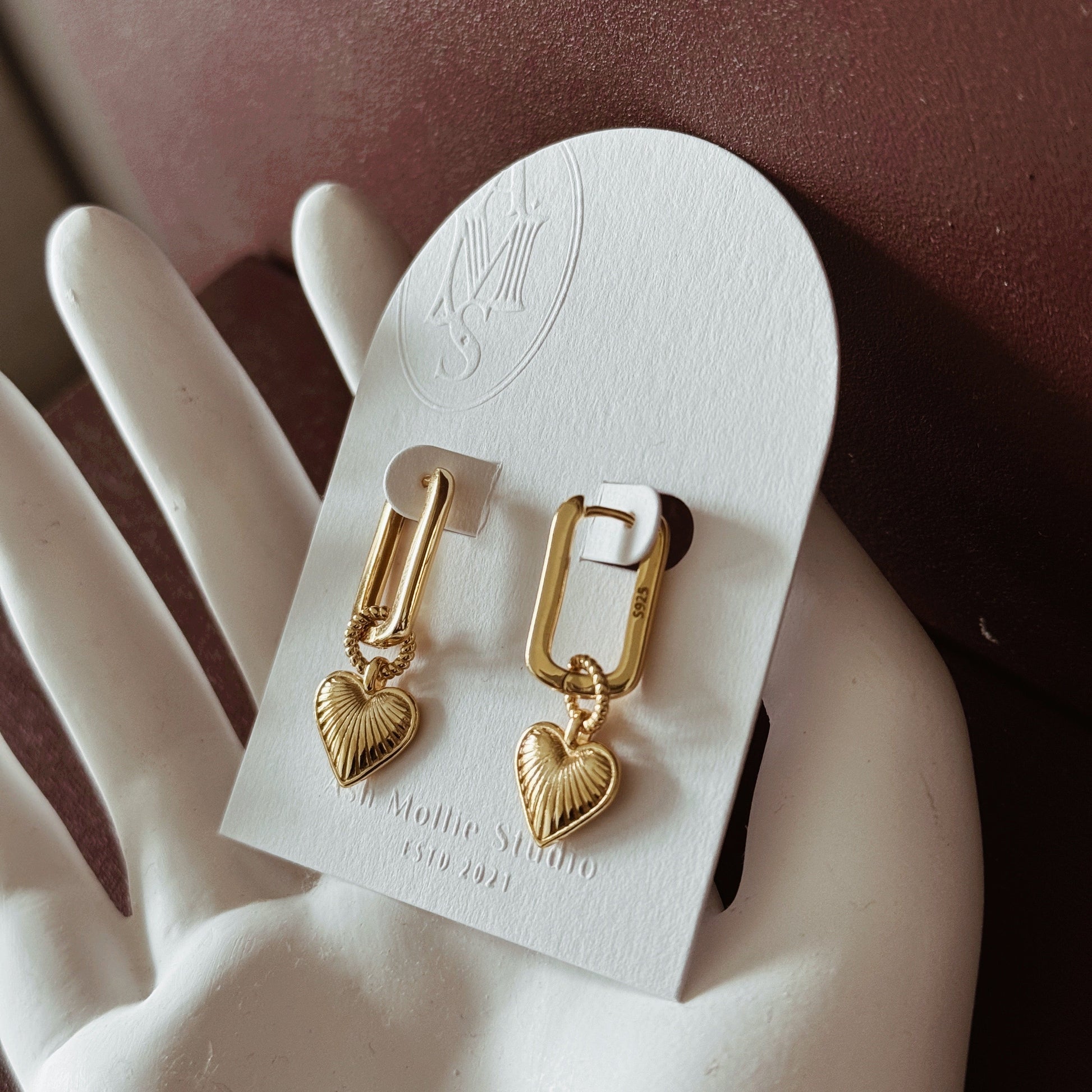 EMIE Heart Dangle Earrings - ASH MOLLIE STUDIO