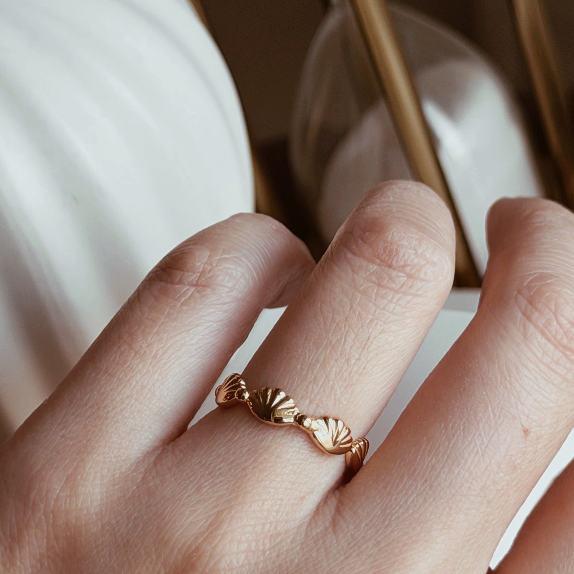 FERA Scallop Shell Ring - ASH MOLLIE STUDIO