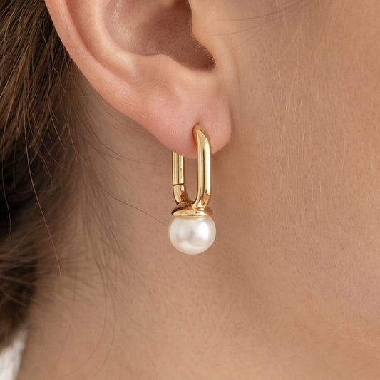 IRIS Gold Rectangle Pearl Hoop Earrings for Women – Minimalist Geometric Dainty Statement Jewelry | Ash Mollie Studio - ASH MOLLIE STUDIO