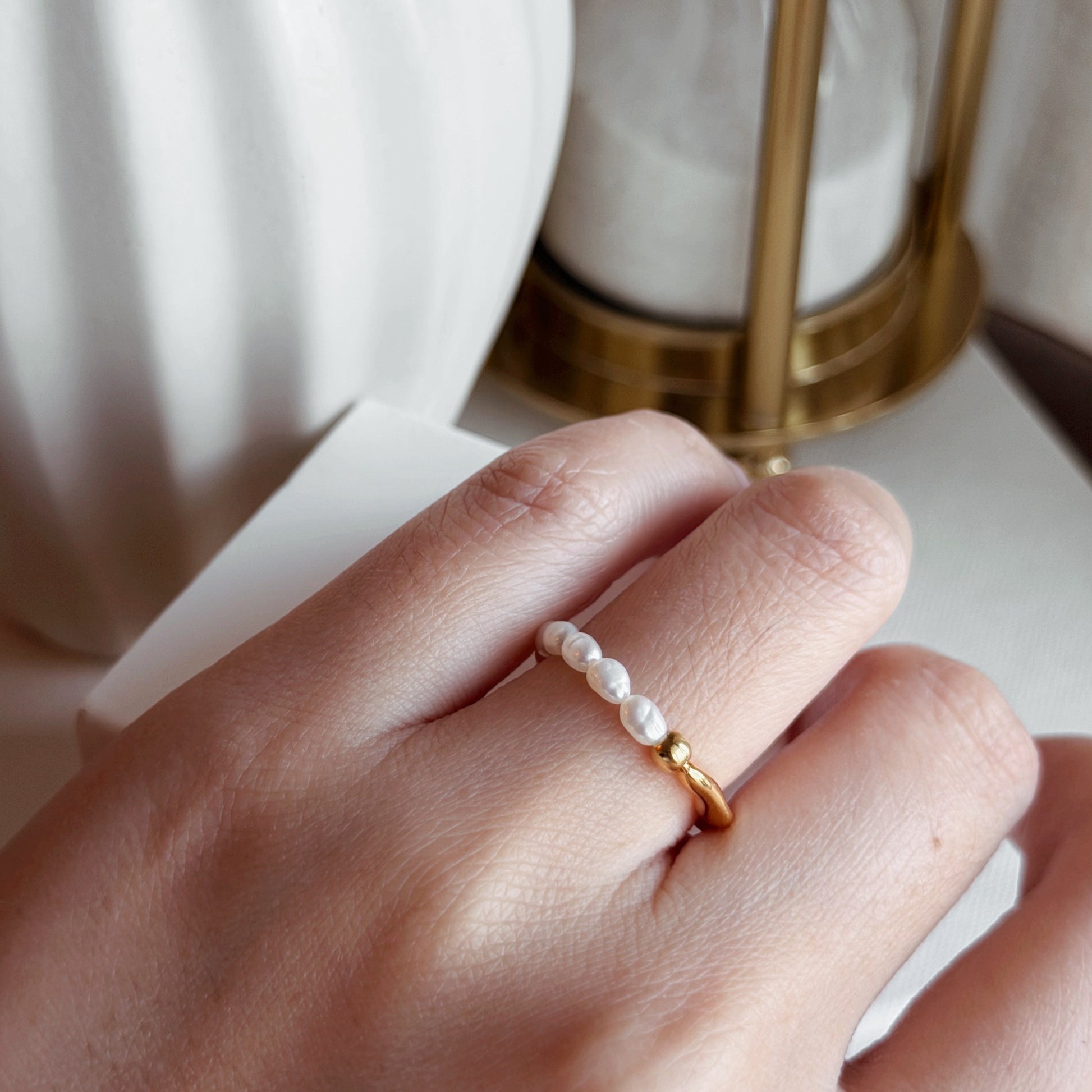 EVIE Sculptural Pearl & Gold Ring - ASH MOLLIE STUDIO