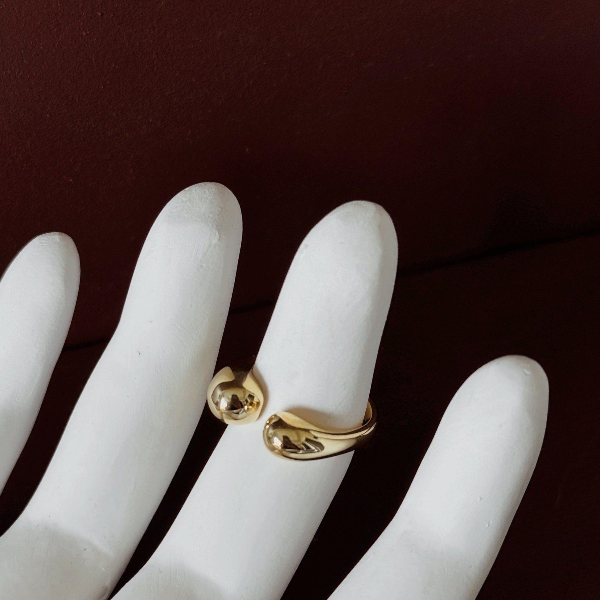 KALI Tear Drop Ring - ASH MOLLIE STUDIO