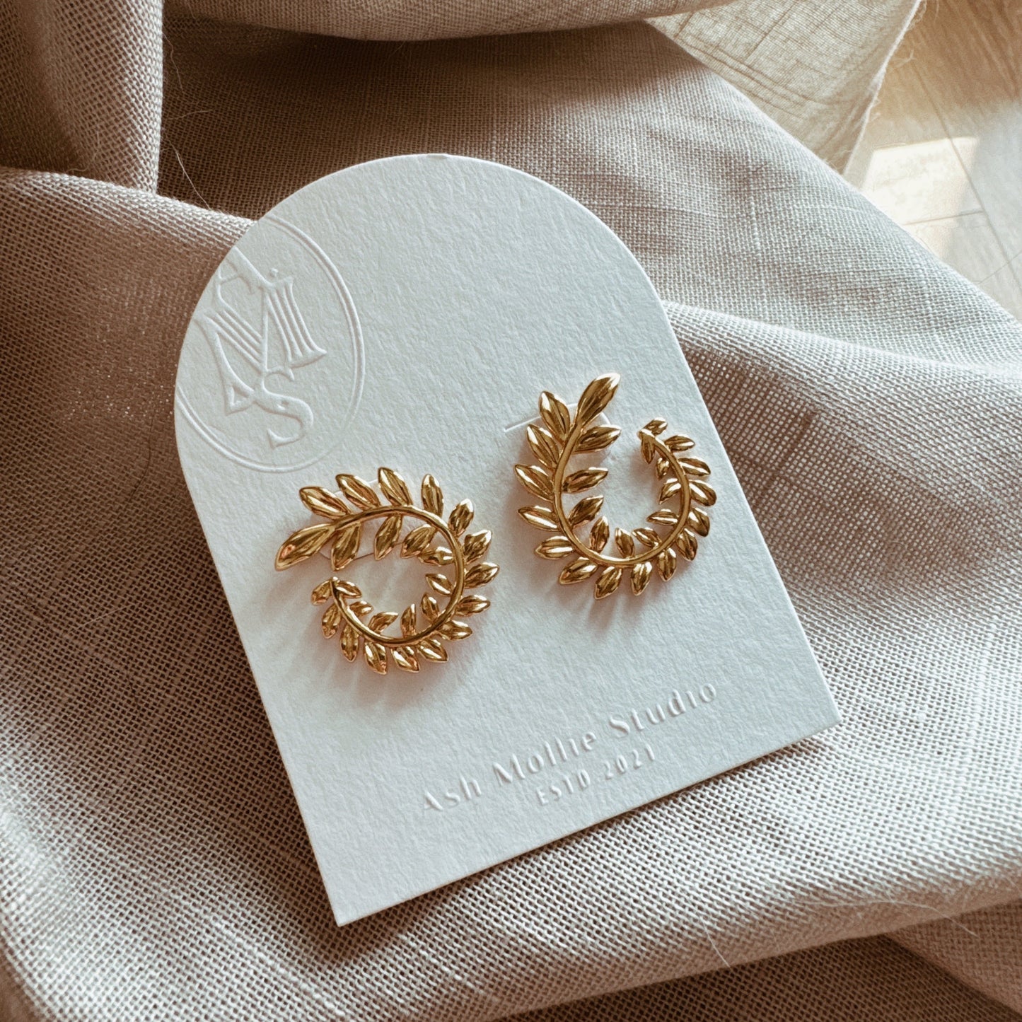 AMS Olive Wreath Leaves French Vintage Classy Gold Earrings