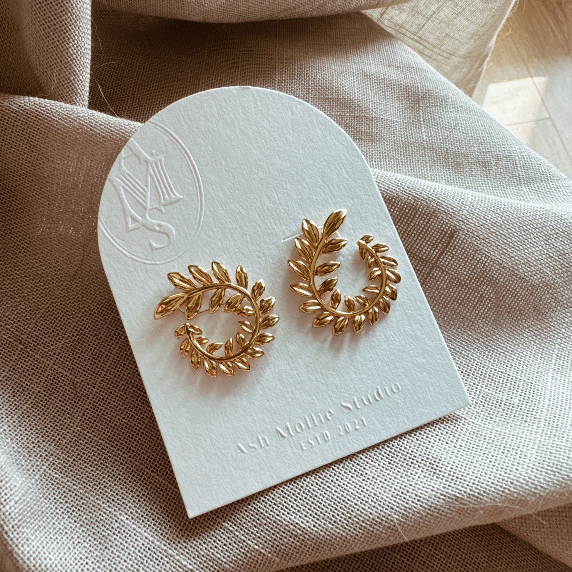 AMS Olive Wreath Leaves French Vintage Classy Gold Earrings