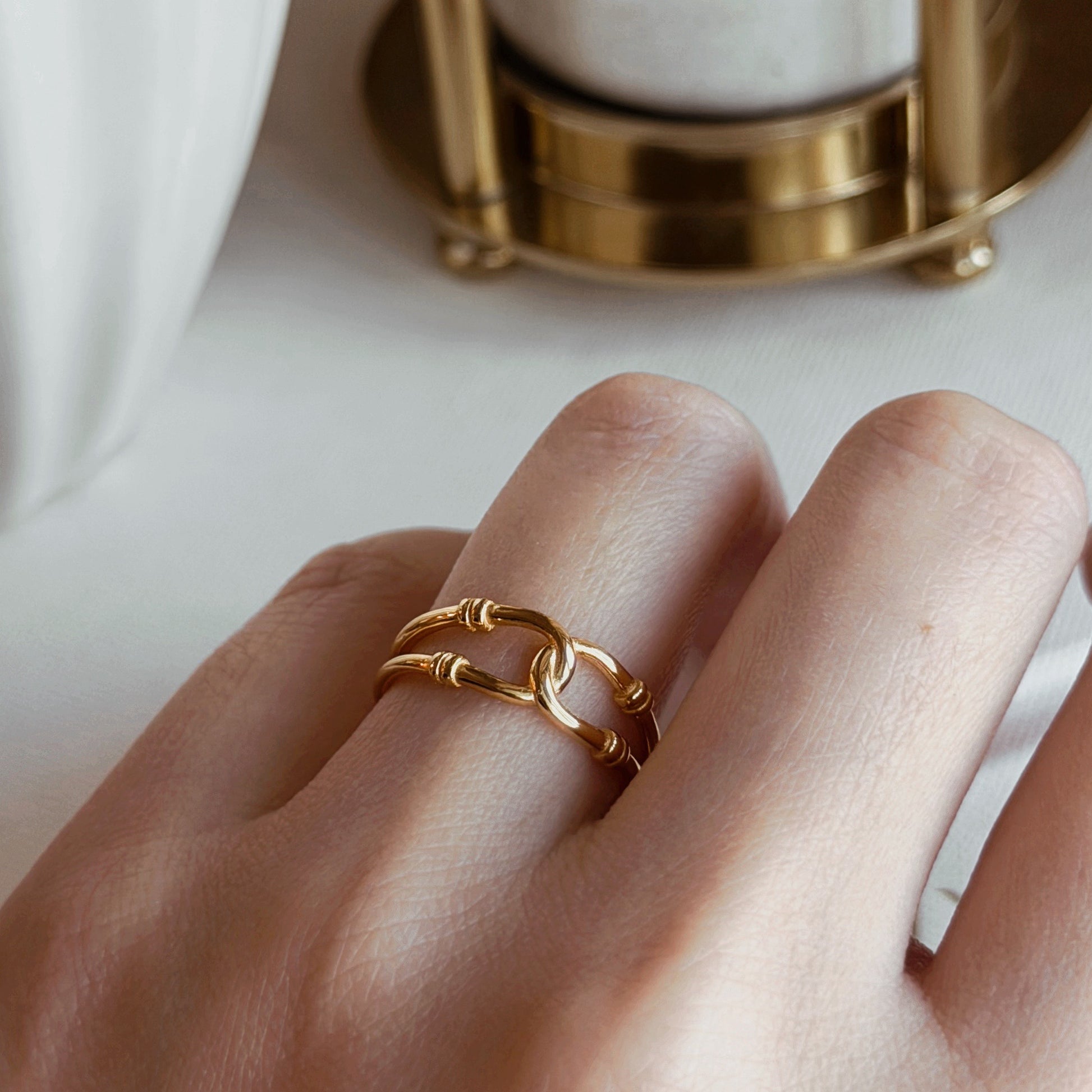 FAHRA Interlocking Gold Chain Ring - ASH MOLLIE STUDIO