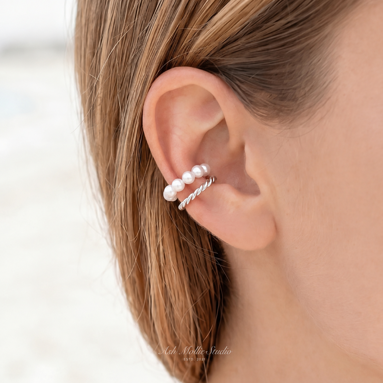 EPHY Pearl Chain Ear Cuff - ASH MOLLIE STUDIO
