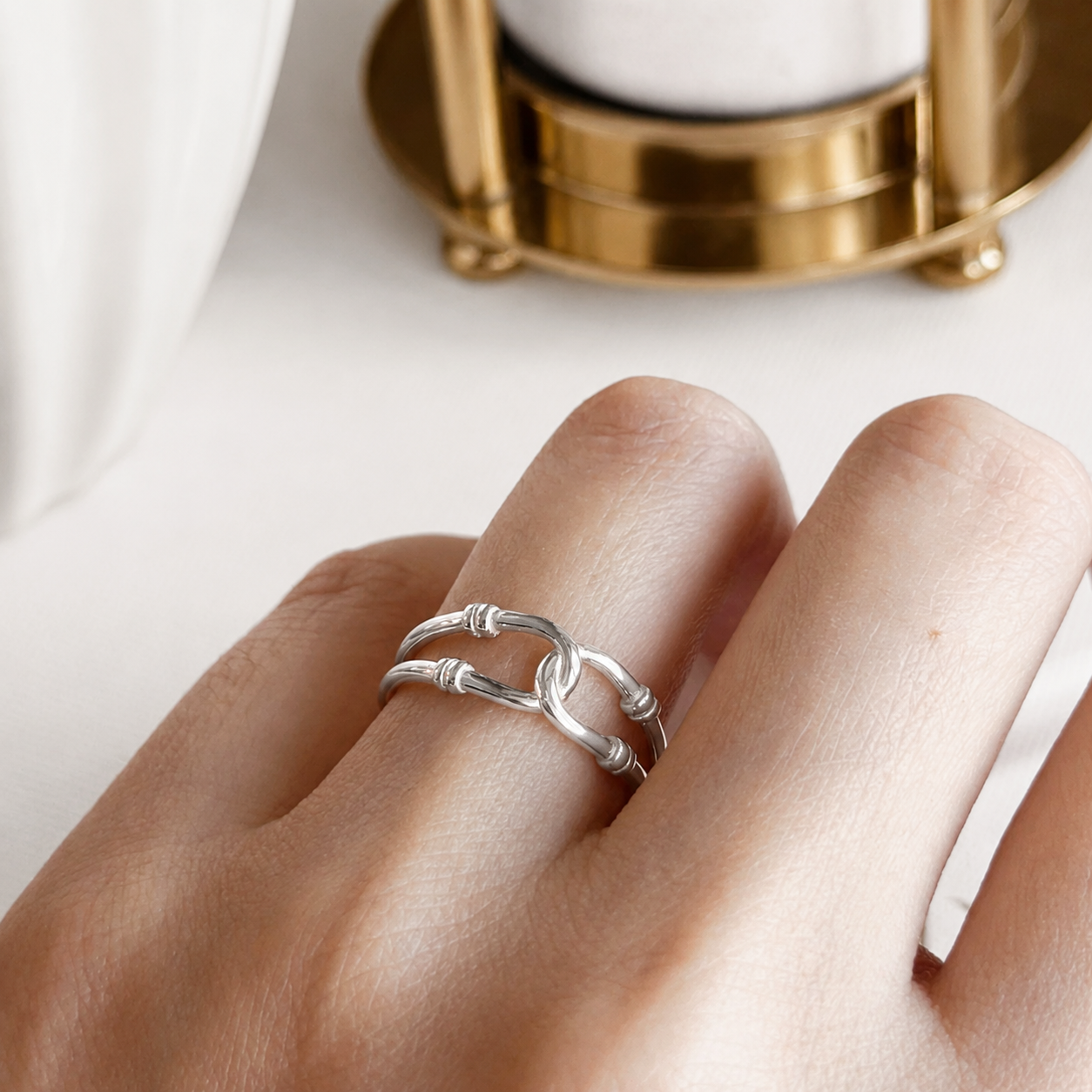 FAHRA Gold Chain Link Ring