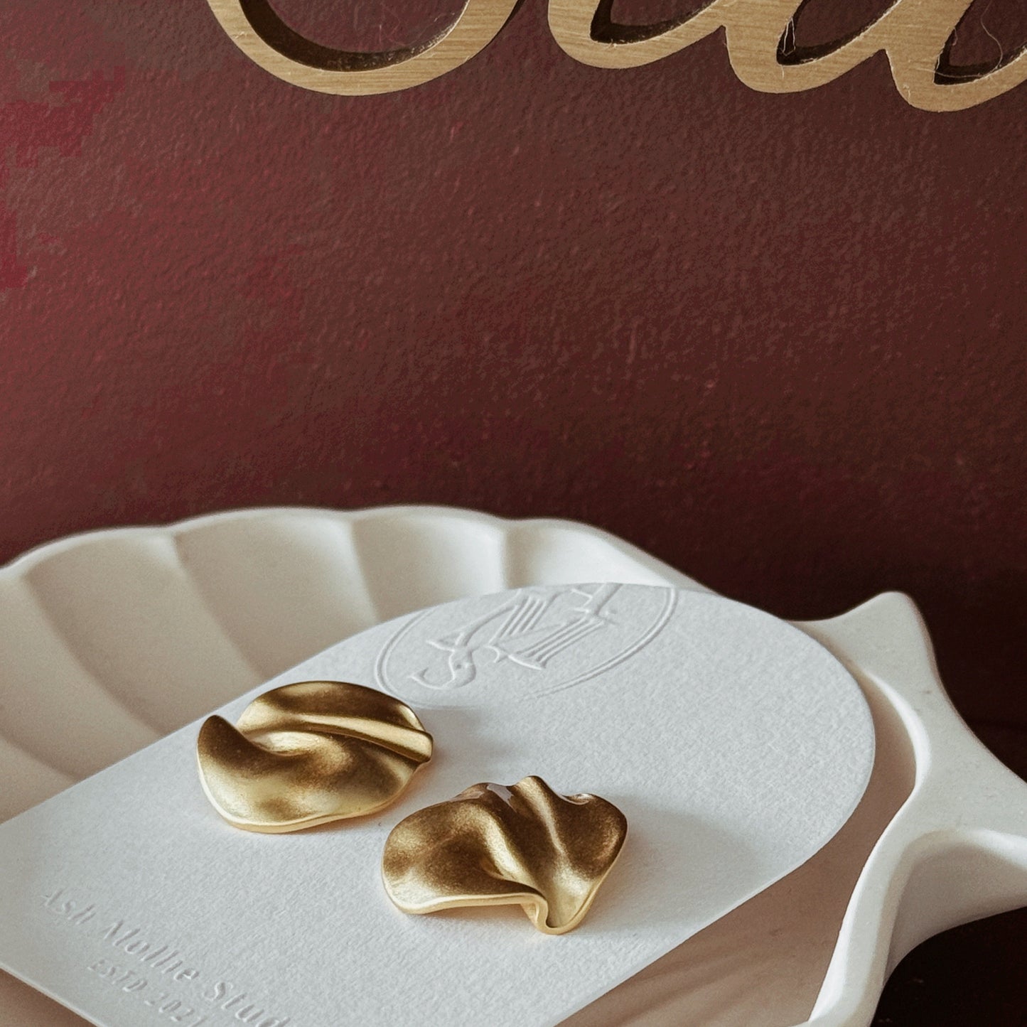 ANJEA Rounded Earrings - ASH MOLLIE STUDIO