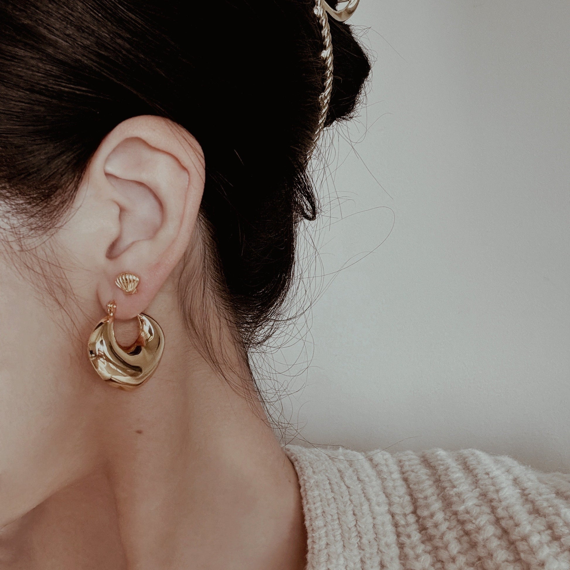 IVA Rounded Teardrop Heart Shape Big Chunky Earrings - ASH MOLLIE STUDIO