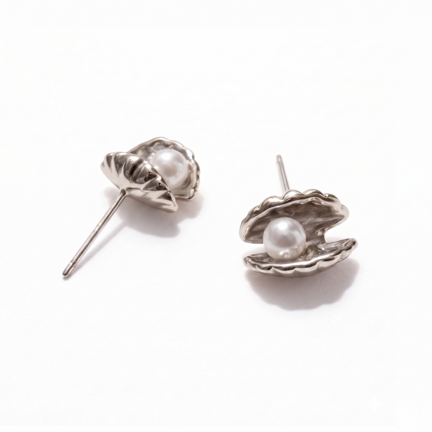 KALI Gold Seashell Pearl Stud Earrings for Women – Ocean Inspired Minimalist Dainty Jewelry | Ash Mollie Studio - ASH MOLLIE STUDIO