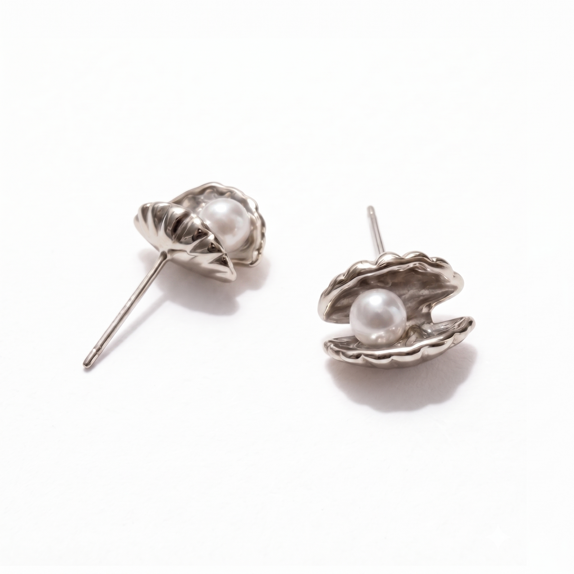 KALI Gold Seashell Pearl Stud Earrings for Women – Ocean Inspired Minimalist Dainty Jewelry | Ash Mollie Studio - ASH MOLLIE STUDIO