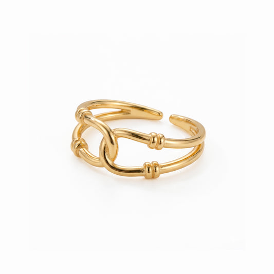 FAHRA Gold Chain Link Ring for Women – Interlocking Minimalist Statement Ring | Ash Mollie Studio