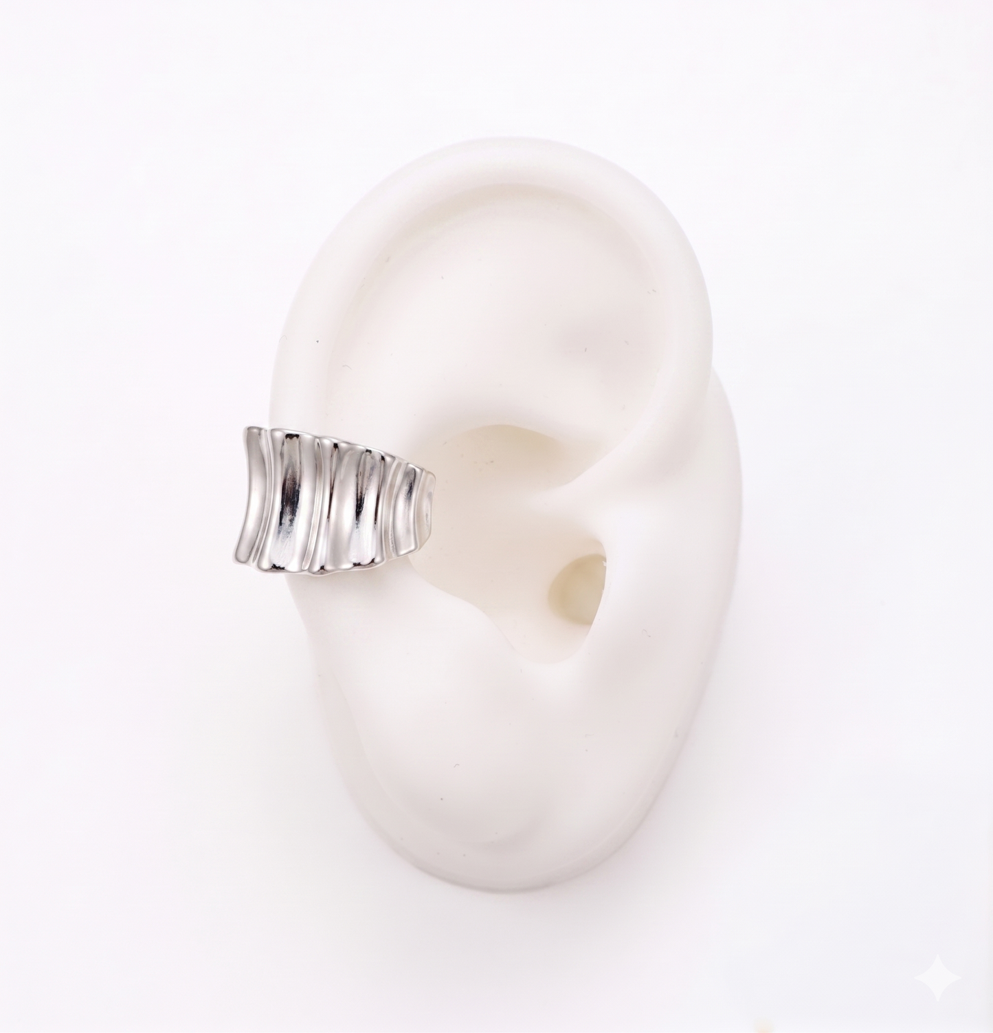 GILLY Wide Band Gold Ear Cuff – Minimalist Thick No Piercing Jewelry | Ash Mollie Studio - ASH MOLLIE STUDIO
